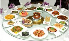 能够随时调看餐饮企业的根基消息、后厨、食材