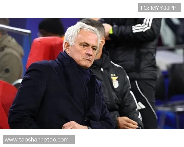 3-0,62岁穆帅发威:率队豪取3连胜,一夜追到仅差第一1分 3-0,62岁穆帅发威:率队豪取3连胜,一夜追到仅差第一1分